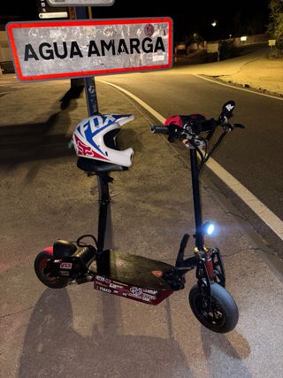 Patinete eléctrico de cadena