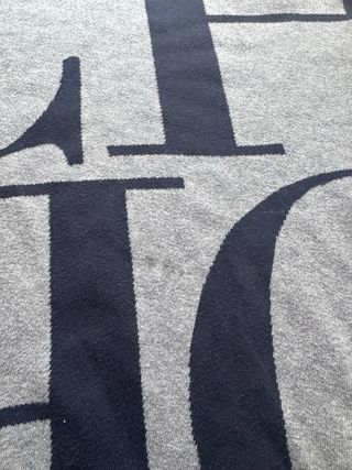 Jersey Carolina Herrera Talla S Gris