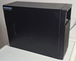 Caja de Servidor HP ProLiant ML110 G7