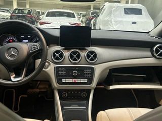 MERCEDES-BENZ Clase GLA 180 Urban