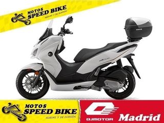 QJ MOTO MTX 125 nuevas regalo de seguro un año
