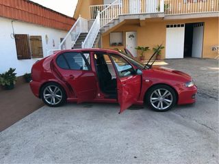 SEAT Leon 2004 ARL