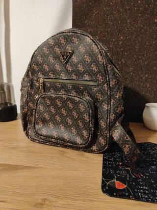 Mochila Guess sin estrenar
