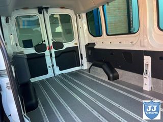FORD TRANSIT 2.0TDCI L3H2 