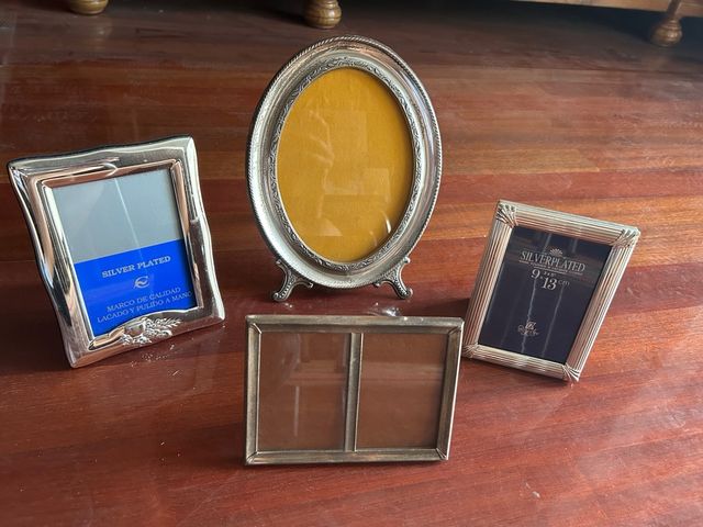 Marcos de fotos plateados