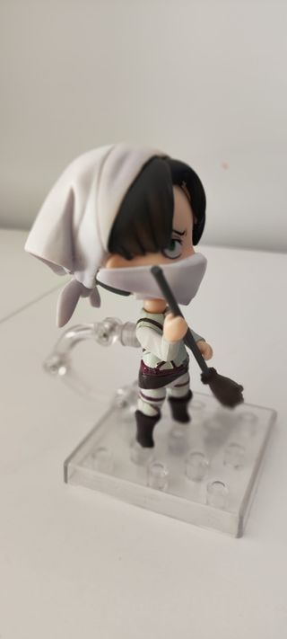 Figura Levi Ackerman 10cm PVC