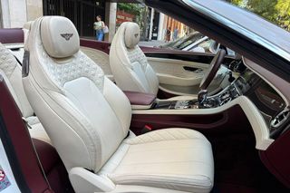 Bentley Continental GT V8 Mulliner Cabrio 549cv