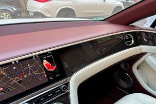 Bentley Continental GT V8 Mulliner Cabrio 549cv