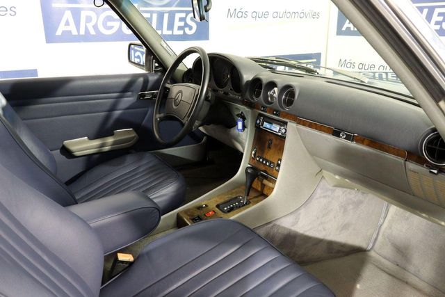 Mercedes Benz Clase SL 560 SL V8 AUT Historico