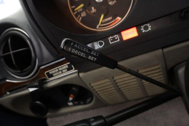 Mercedes Benz Clase SL 560 SL V8 AUT Historico