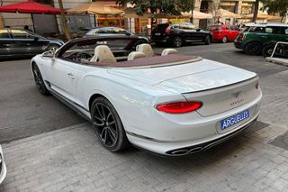 Bentley Continental GT V8 Mulliner Cabrio 549cv