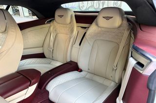 Bentley Continental GT V8 Mulliner Cabrio 549cv