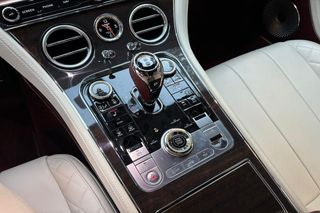 Bentley Continental GT V8 Mulliner Cabrio 549cv