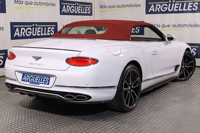 Bentley Continental GT V8 Mulliner Cabrio 549cv