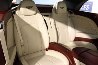 Bentley Continental GT V8 Mulliner Cabrio 549cv