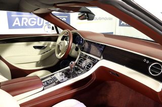 Bentley Continental GT V8 Mulliner Cabrio 549cv