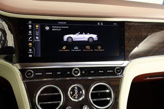 Bentley Continental GT V8 Mulliner Cabrio 549cv