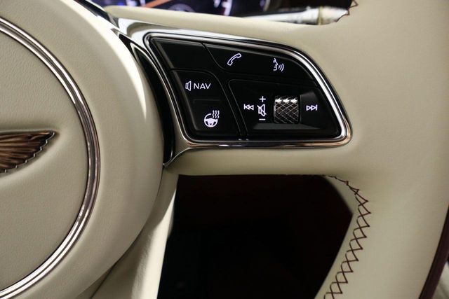 Bentley Continental GT V8 Mulliner Cabrio 549cv