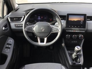 RENAULT Clio Clio Clio TCe Evolution 67kW