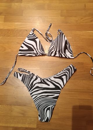 Bikini cebra blanco y negro