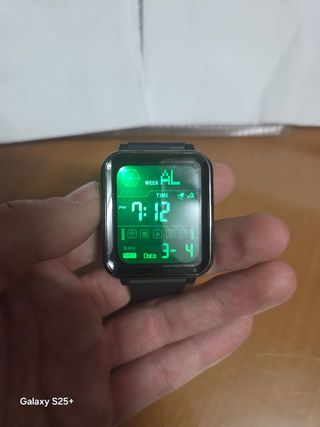 Reloj Negro y Verde