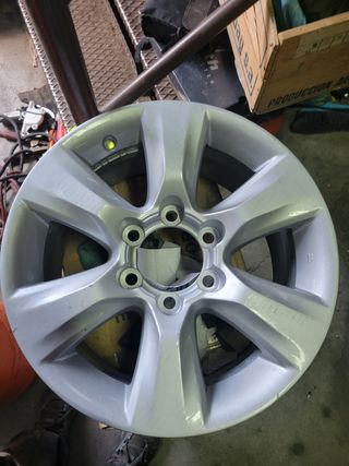 Llanta Toyota Land Cruiser 17