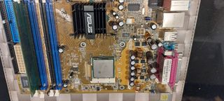 Placa Base ASUS + Pentium 4 3.20 GHz + 256 MB RAM