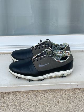 Zapatillas Nike Golf Negras y verdes caqui