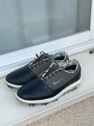 Zapatillas Nike Golf Negras y verdes caqui