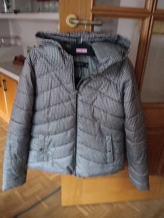 Chaquetón estampado gris y negro talla M