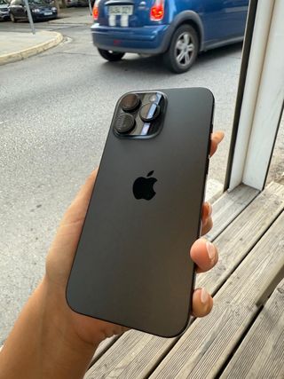 iPhone 16 Pro Max Space Gray