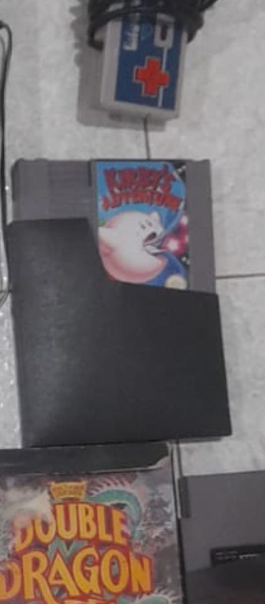 Nintendo NES con juegos y mandos más juegos