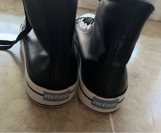 Zapatillas bota Mustang Talla 39 Negras