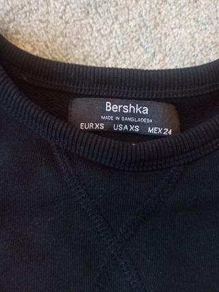 Lote 3 prendas: 2 sudaderas y 1 camiseta