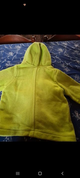 Cappotto bimbini verde con cappuccio