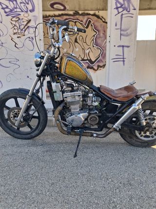 Kawasaki Vulcan 500 Chopper/Bobber