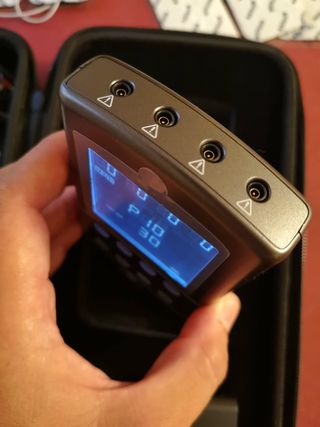 Electroestimulador TENS + EMS Axion