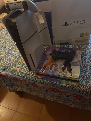 PS5 y PS4 en funcionamiento