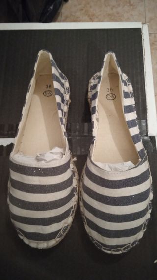 Alpargatas C&A Talla 36 Rayas