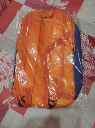 MOCHILA DEPORTIVA PEQUEÑA. 