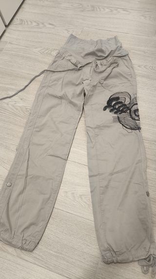Pantalón cargo premamá beige