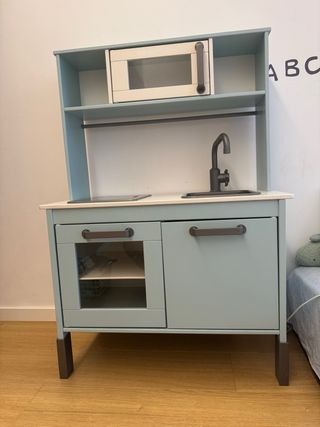 Cocina de juguete IKEA azul