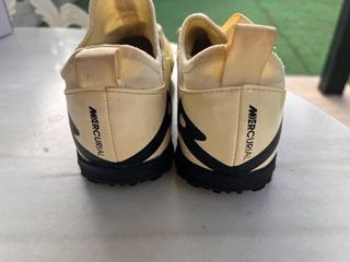 Zapatillas Fútbol Nike Beige Talla 38