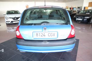 Renault Clio 2004
