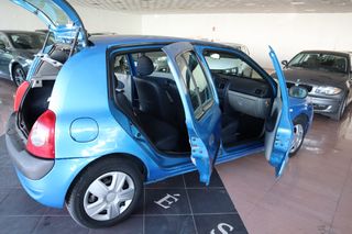 Renault Clio 2004