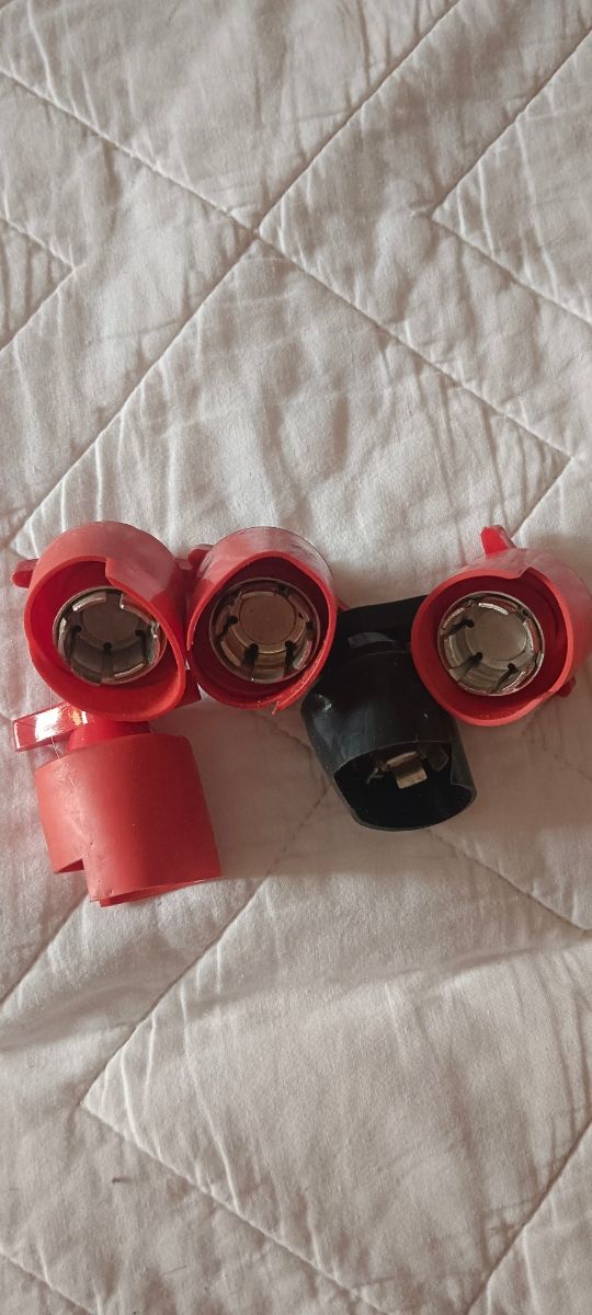 Bornes de Batería para Coche Nuevos