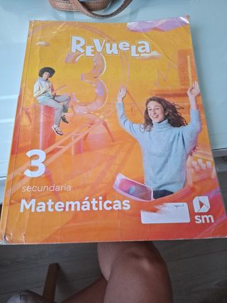 Matemáticas. 3 Secundaria. Revuela