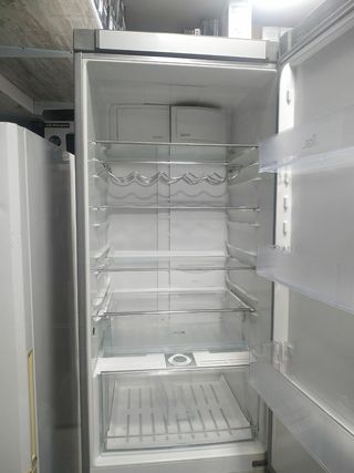 Nevera Conbi Electrolux 2.00x60cm