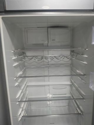 Nevera Conbi Electrolux 2.00x60cm