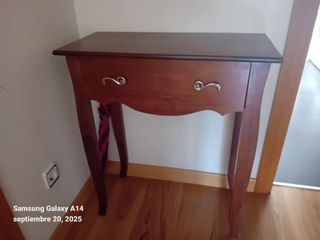 Conjunto recibidor de madera